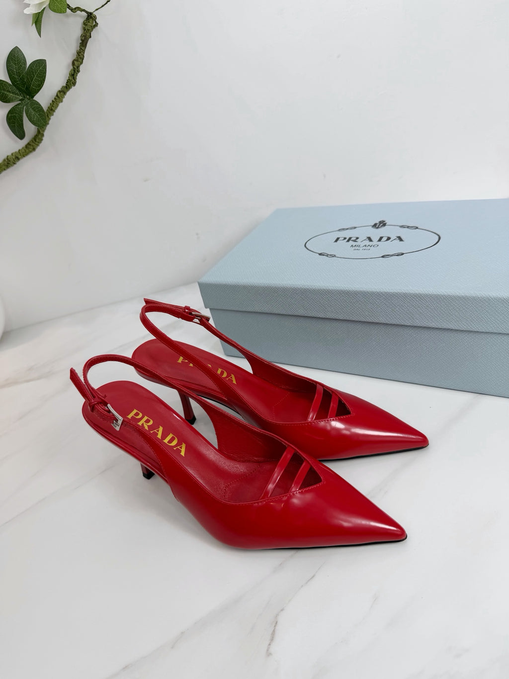 2026 SS New Arrival — Luxury Embellished Heel