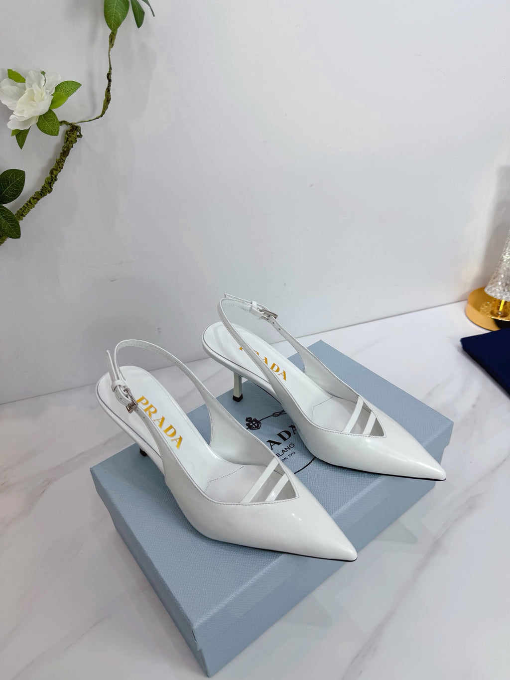 2026 SS New Arrival — Luxury Embellished Heel