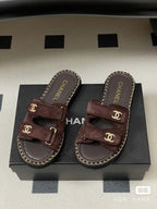2026 Early Spring Chain Strap Slides – Premium Edition
