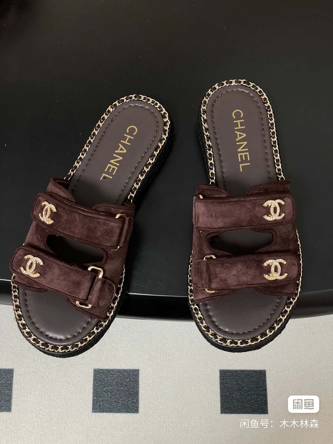 2026 Early Spring Chain Strap Slides – Premium Edition