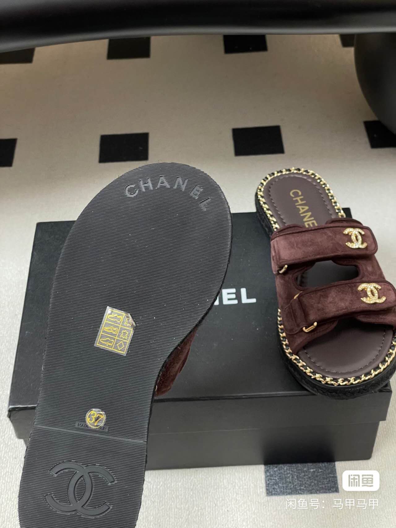 2026 Early Spring Chain Strap Slides – Premium Edition