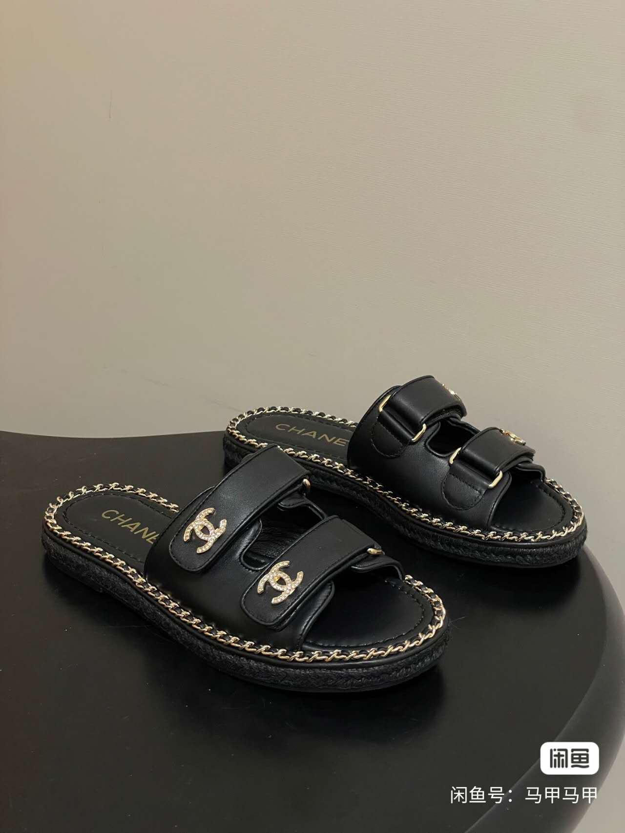 2026 Early Spring Chain Strap Slides – Premium Edition