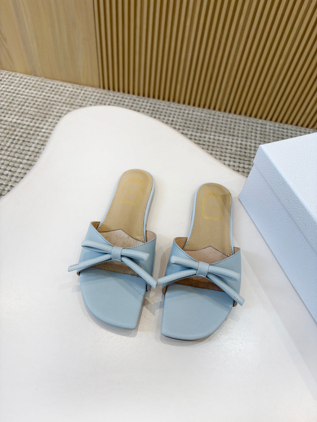 D Bow Flat Slide Sandals 2026