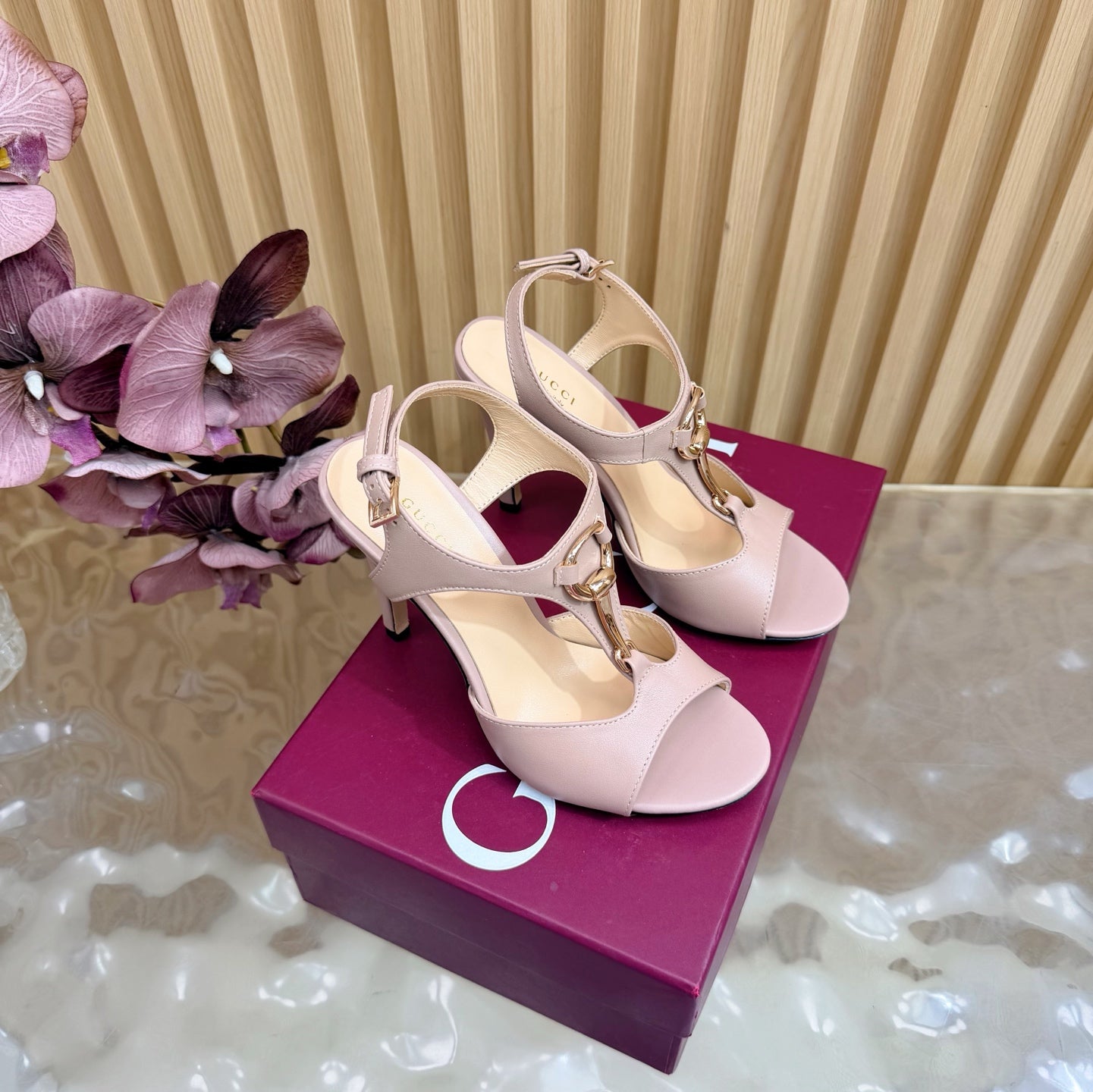 Buckle Thong Heeled Sandals — 2026 Spring/Summer 👠✨