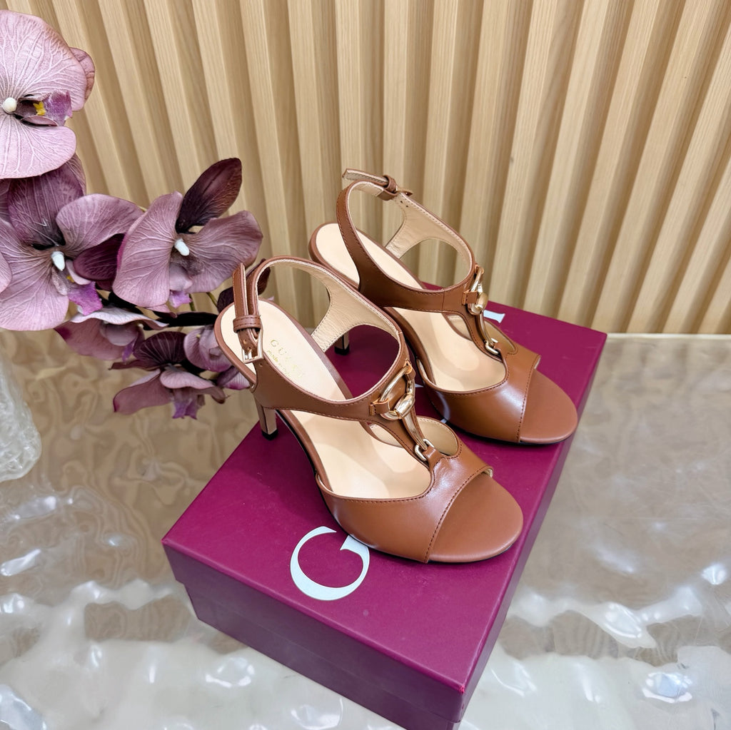 Buckle Thong Heeled Sandals — 2026 Spring/Summer 👠✨
