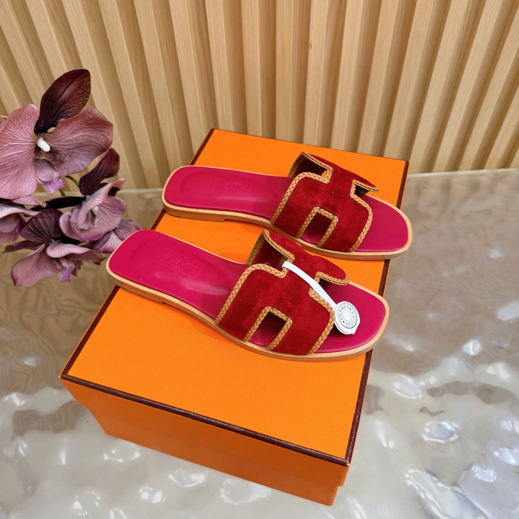 Woven Suede Strap Flat Sandals  🩴✨