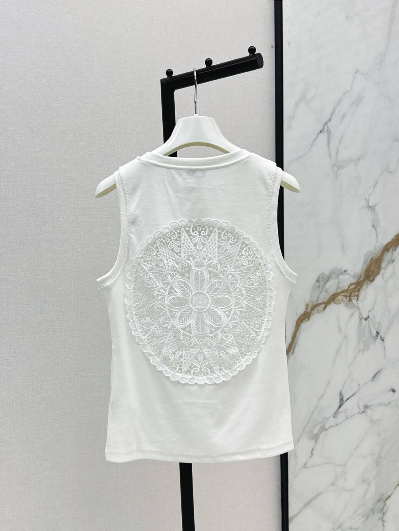 Embroidery Lace Back Tank Top