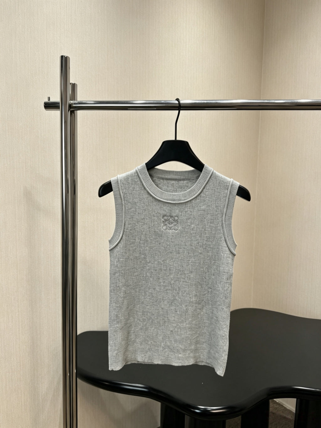 Wind Embroidered Knit Tank