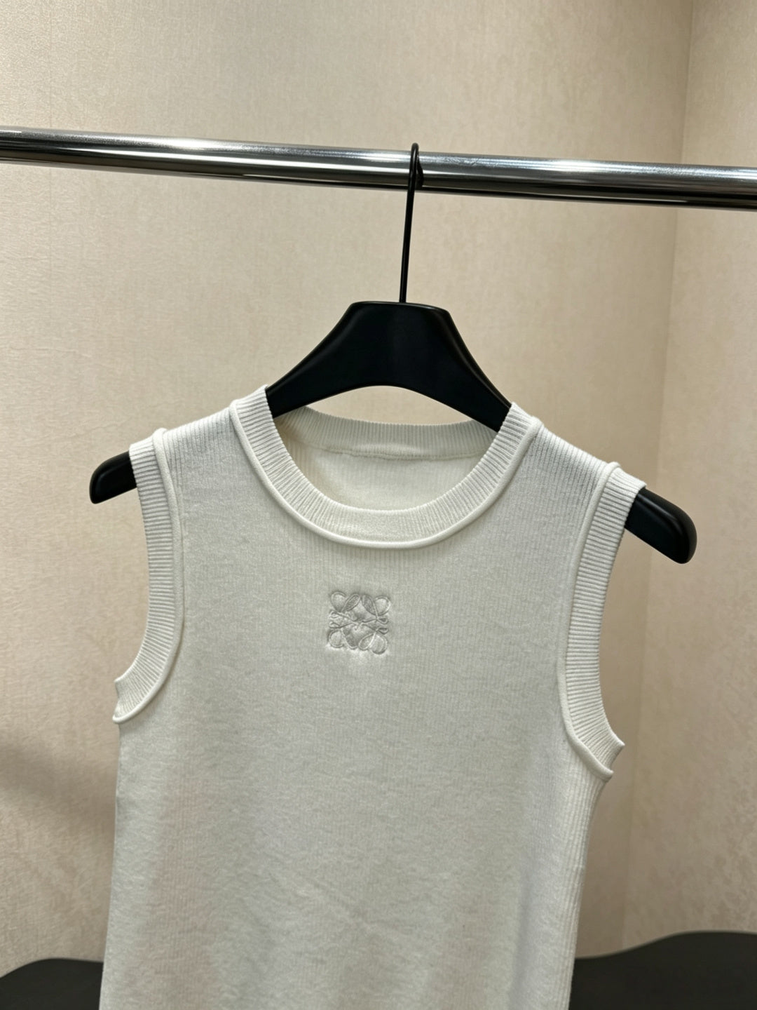 Wind Embroidered Knit Tank