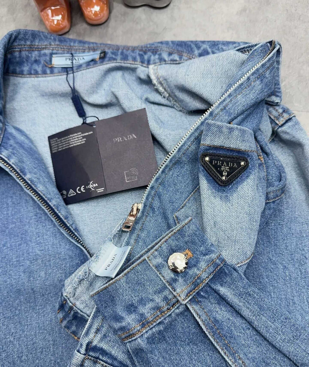 Triangle Logo High-Waist Denim Jacket | S · M · L
