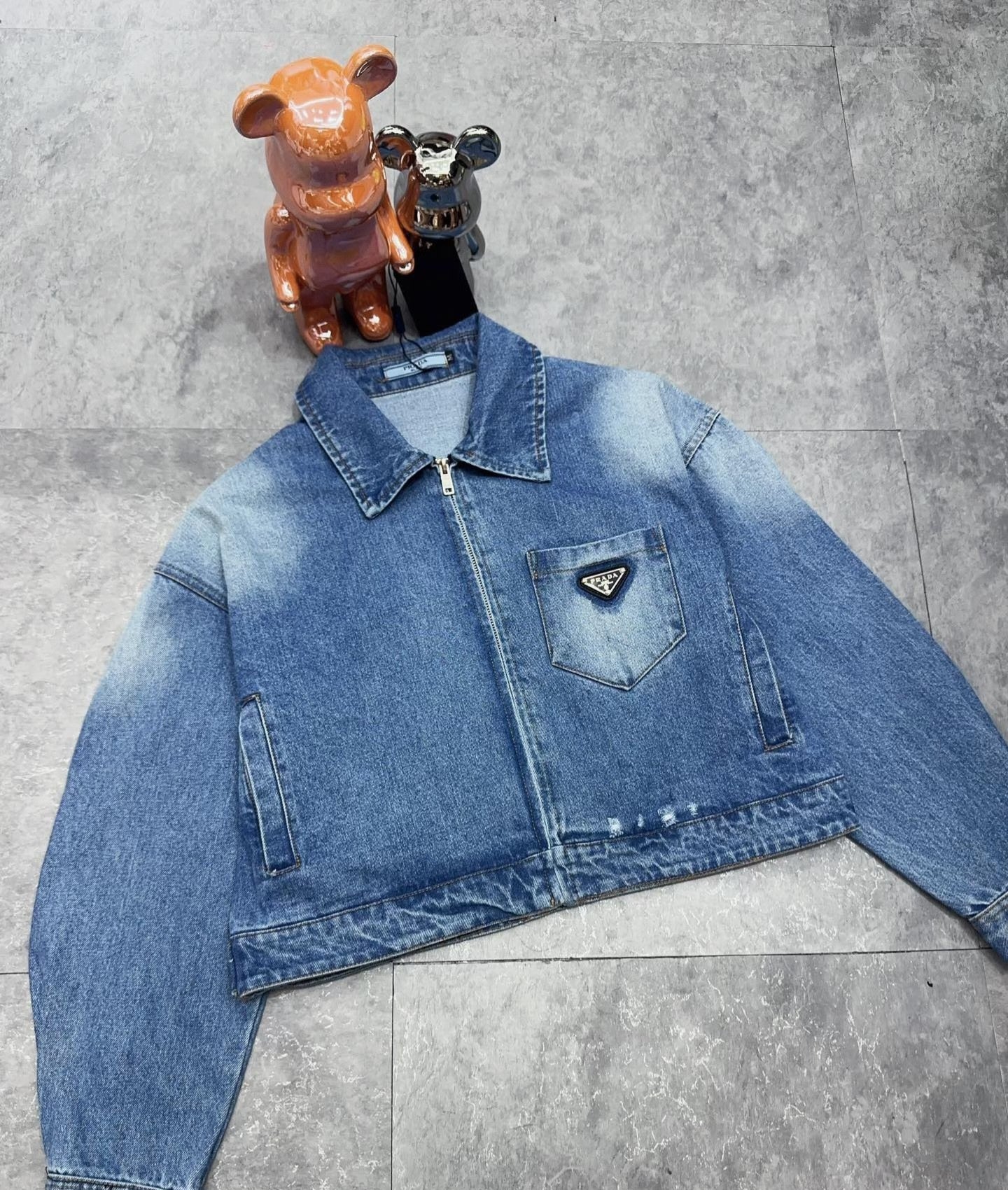Triangle Logo High-Waist Denim Jacket | S · M · L