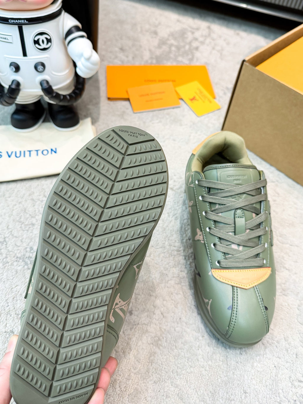 Thick Sole Logo Sneakers | Unisex Couple Style | Calfskin Leather