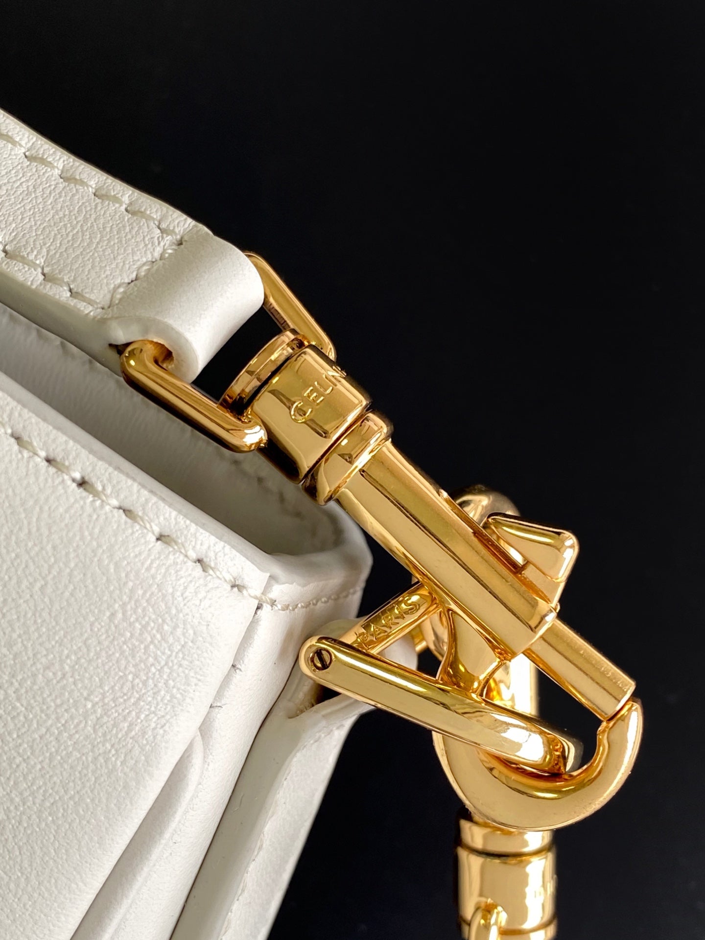 Camille 16 Soft Bag | Smooth Calfskin |Premium Quality|