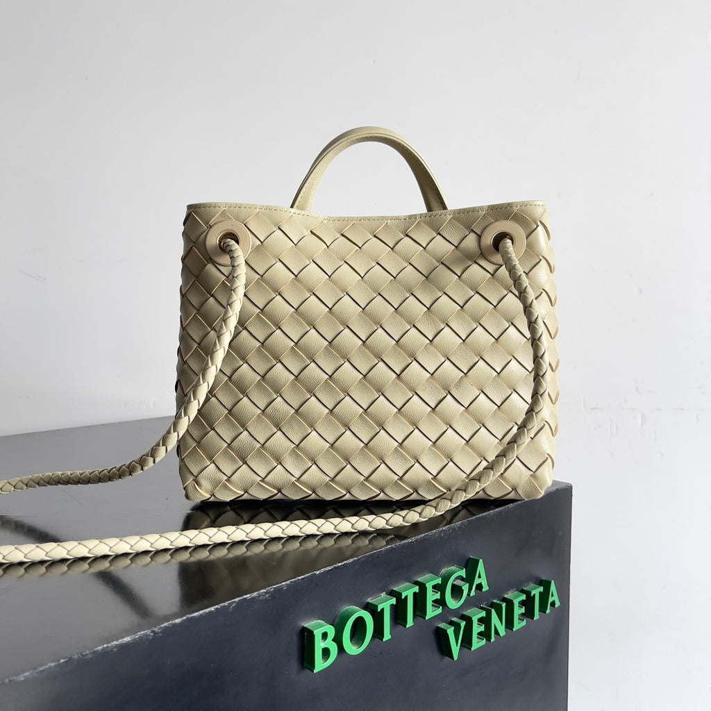 Andiamo Intrecciato Bag | Lambskin | Premium Quality|