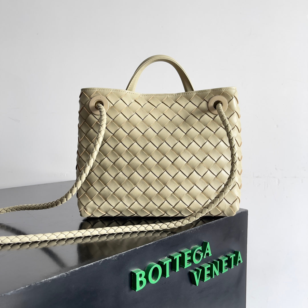 Andiamo Intrecciato Bag | Lambskin | Premium Quality|