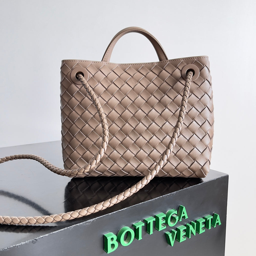 Andiamo Intrecciato Bag | Lambskin | Premium Quality|