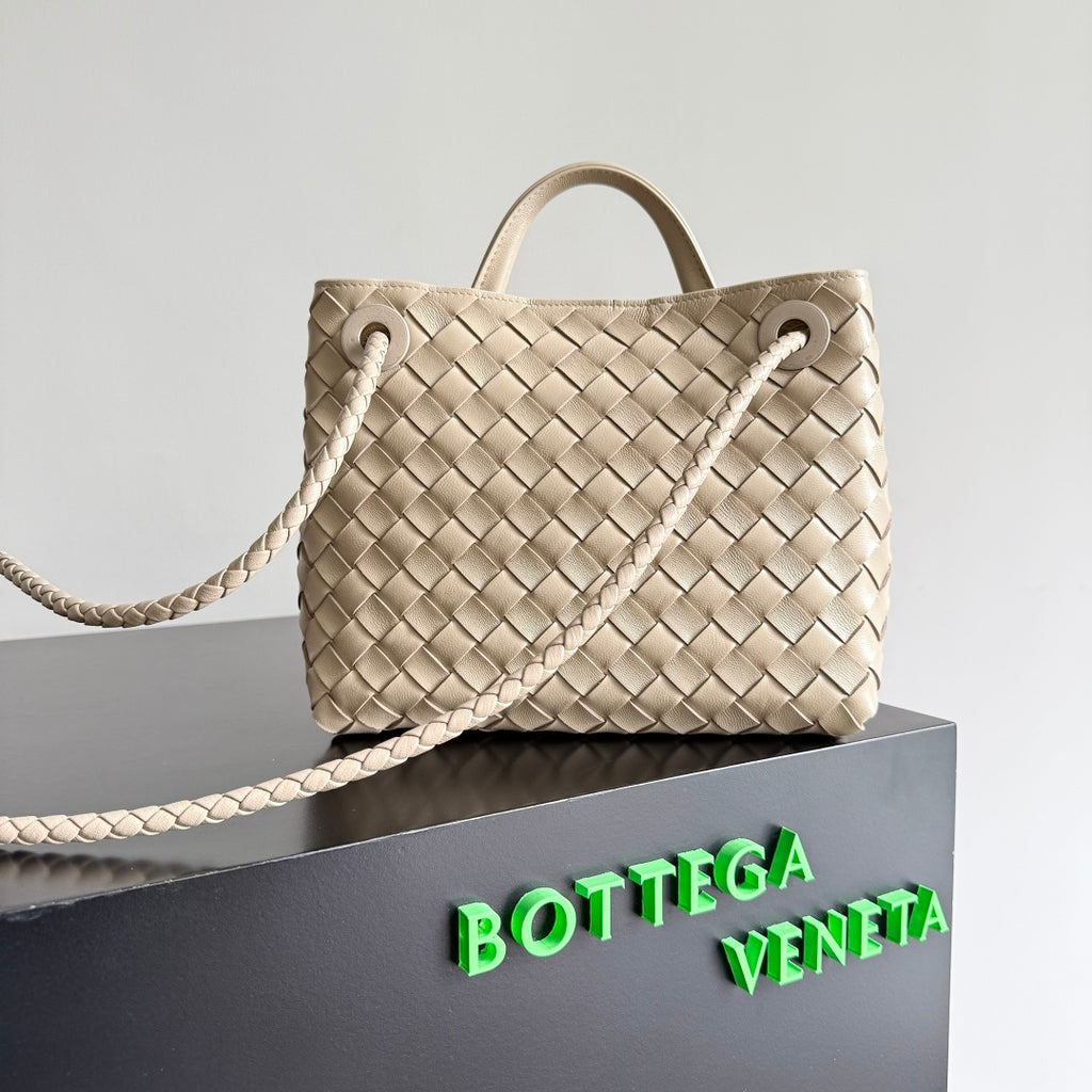 Andiamo Intrecciato Bag | Lambskin | Premium Quality|