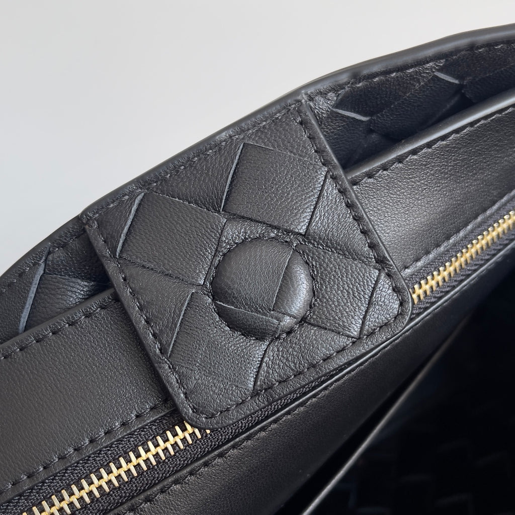 Andiamo Intrecciato Bag | Lambskin | Premium Quality|