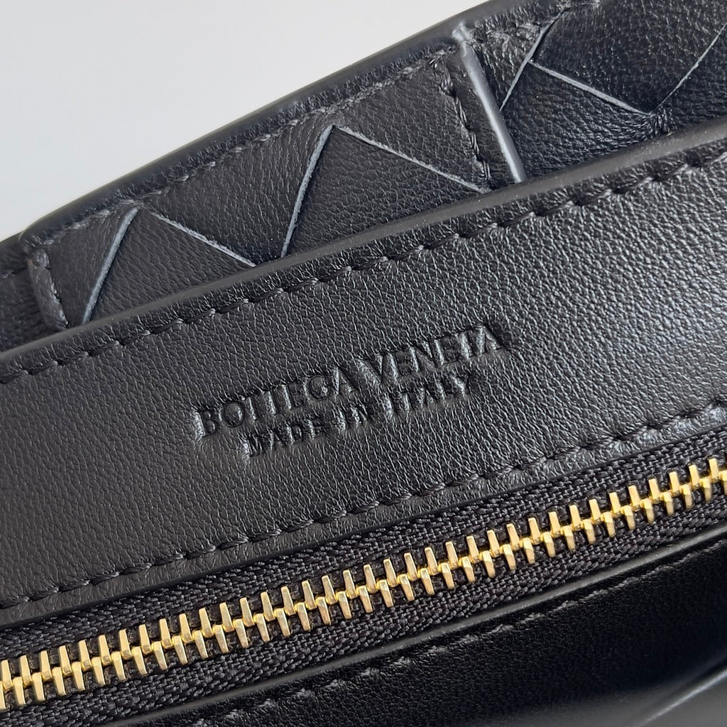 Andiamo Intrecciato Bag | Lambskin | Premium Quality|