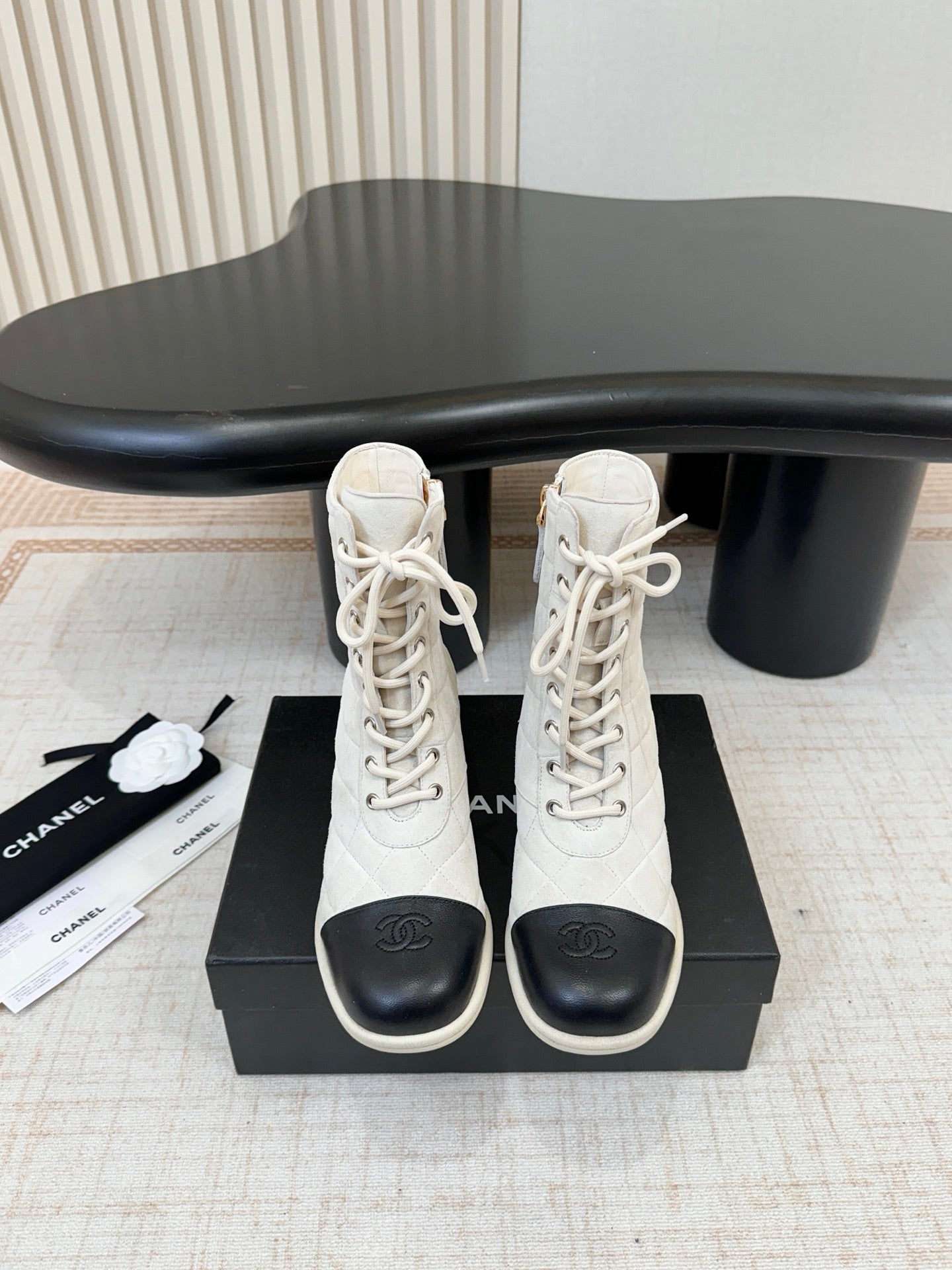 Lace-Up Ankle Boot | 2026 AW