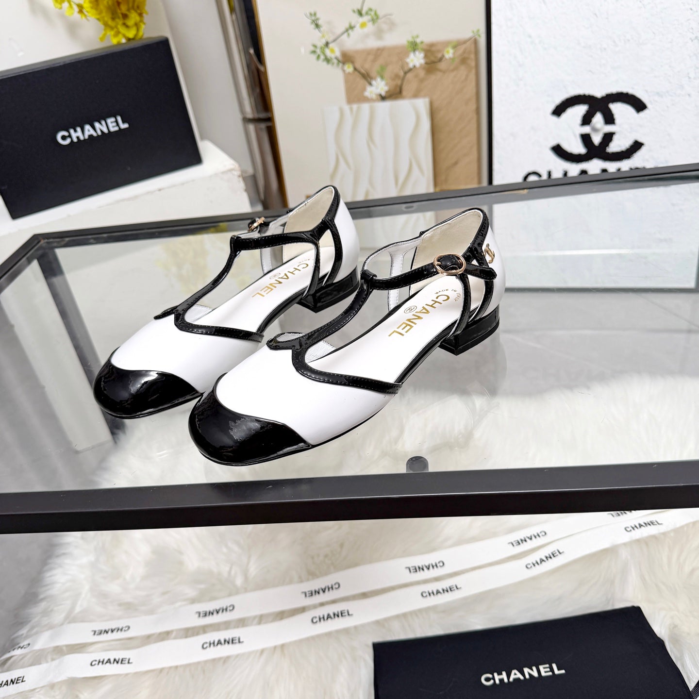 2026 Cut-Out Loafer Sandal