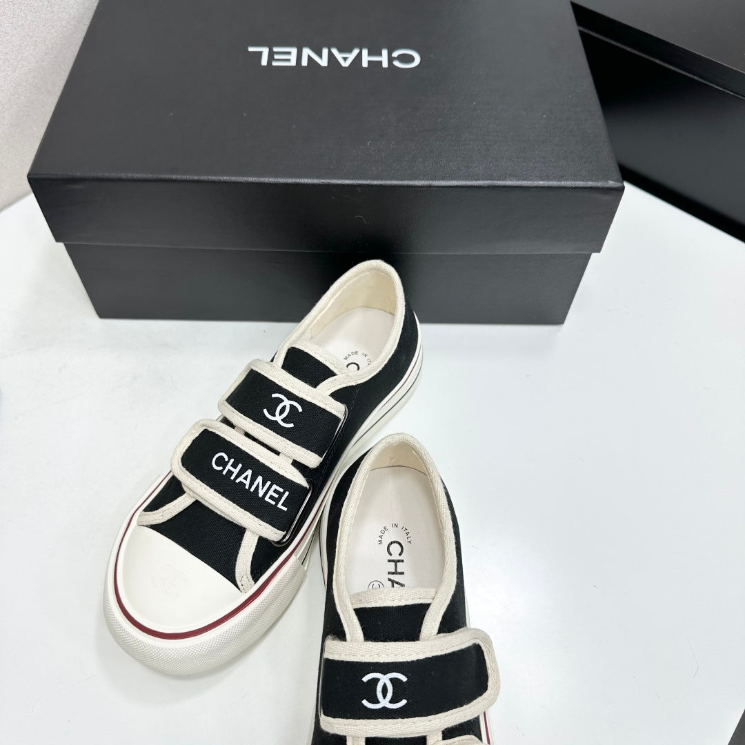 Velcro Platform Canvas Sneaker