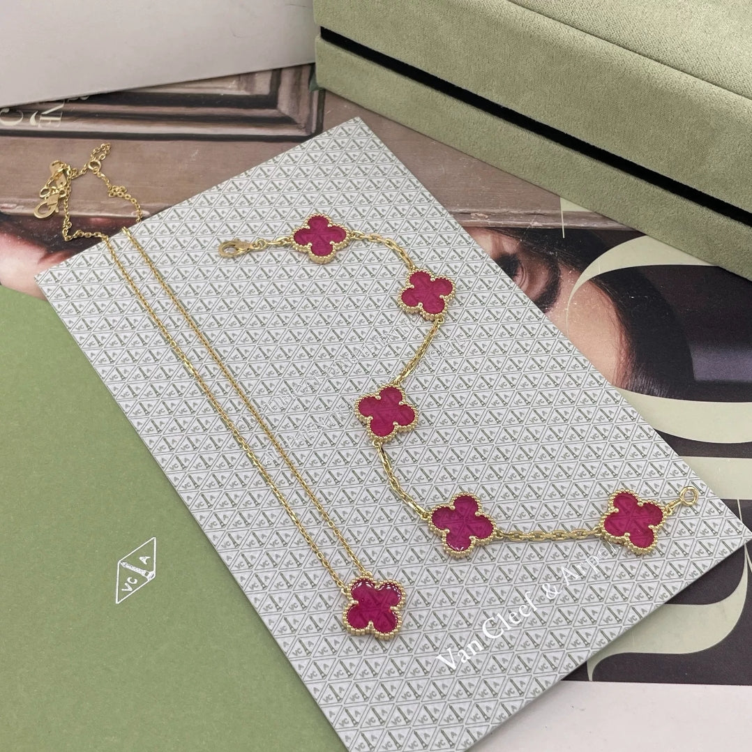 Bubble Pink Clover Necklace