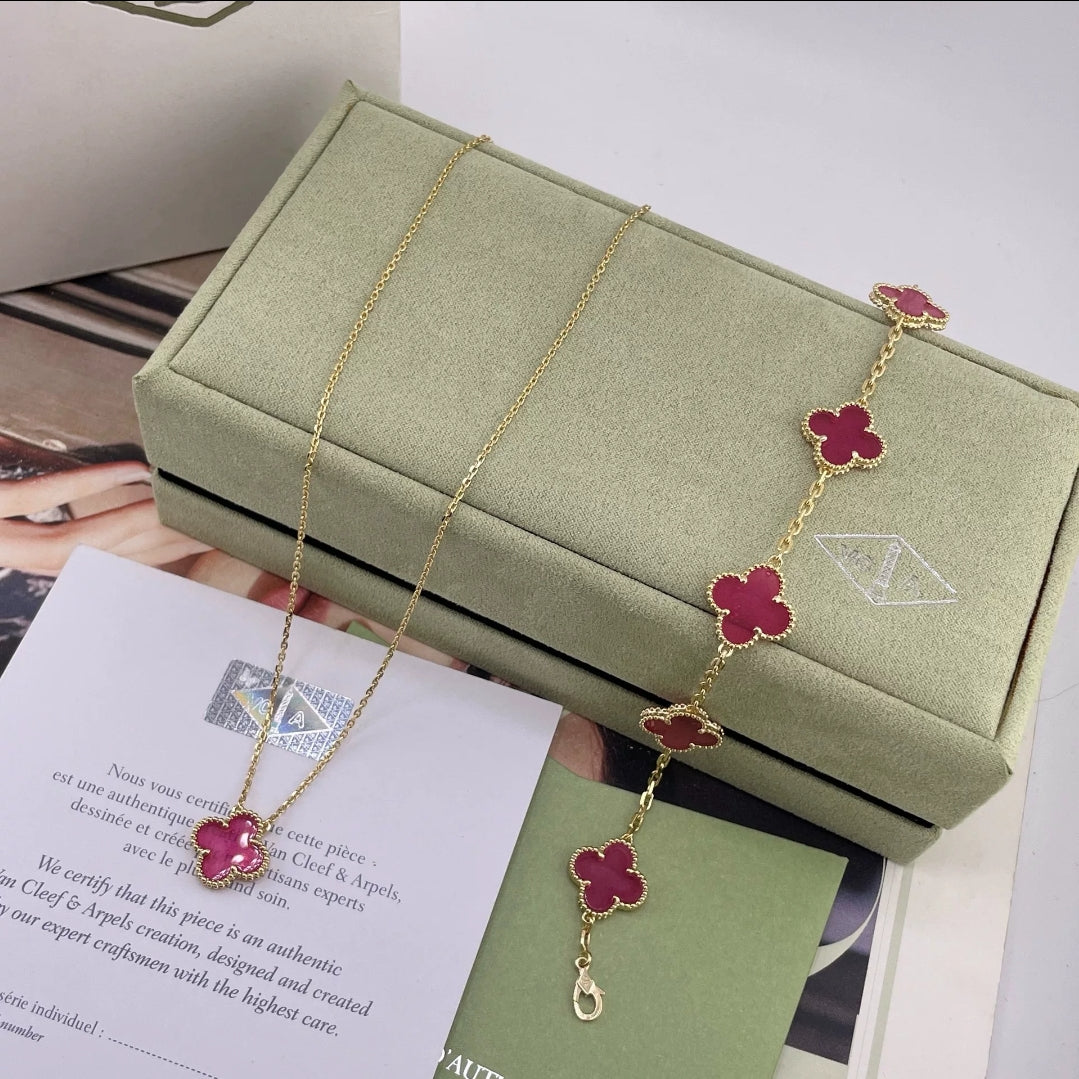 Bubble Pink Clover Necklace