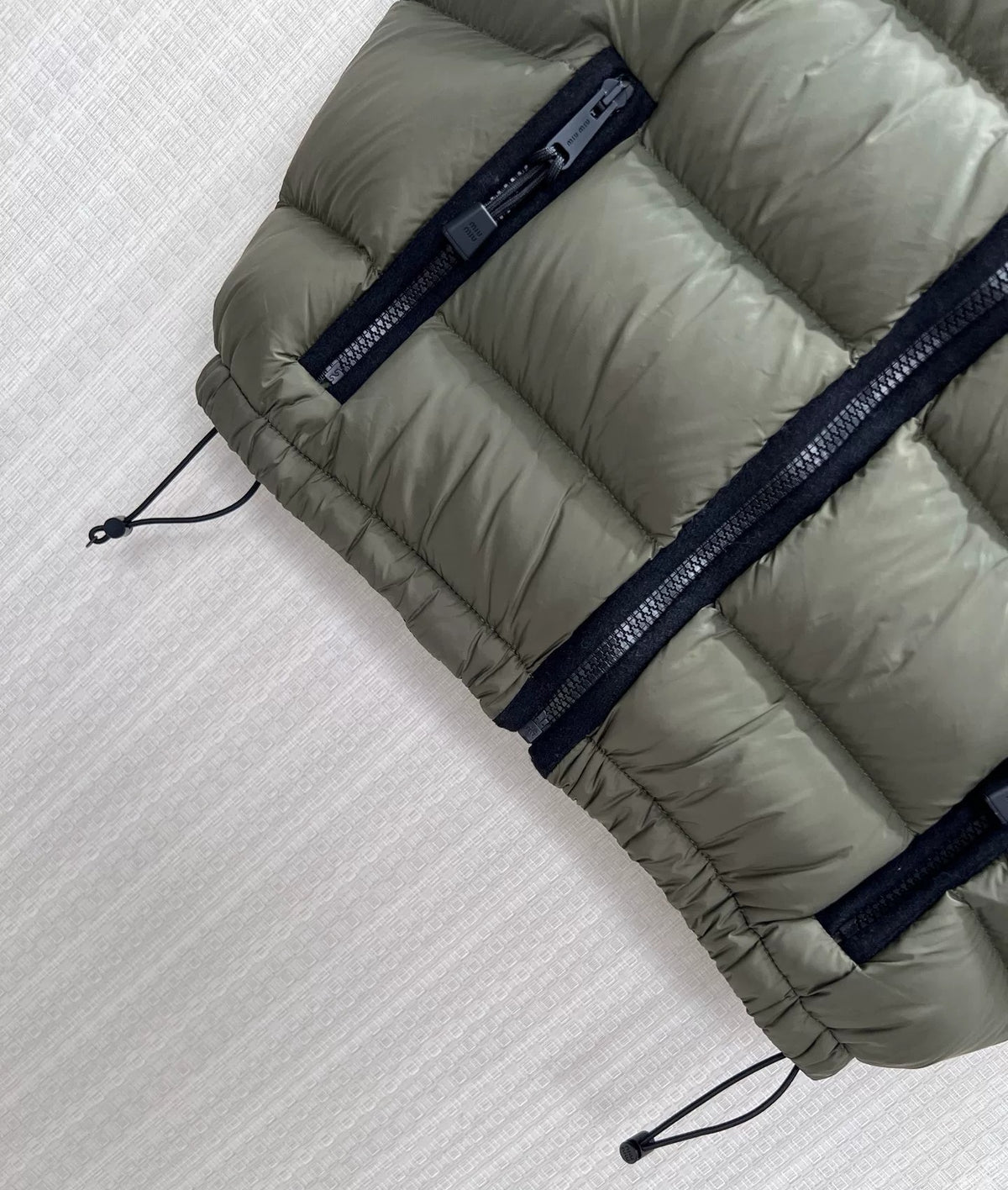Down Puffer Vest | Army Green