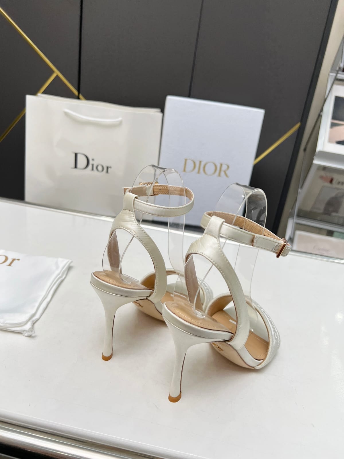 D*I*O*R Dway Heeled Sandals: Embrace Elegance with the Iconic Piece