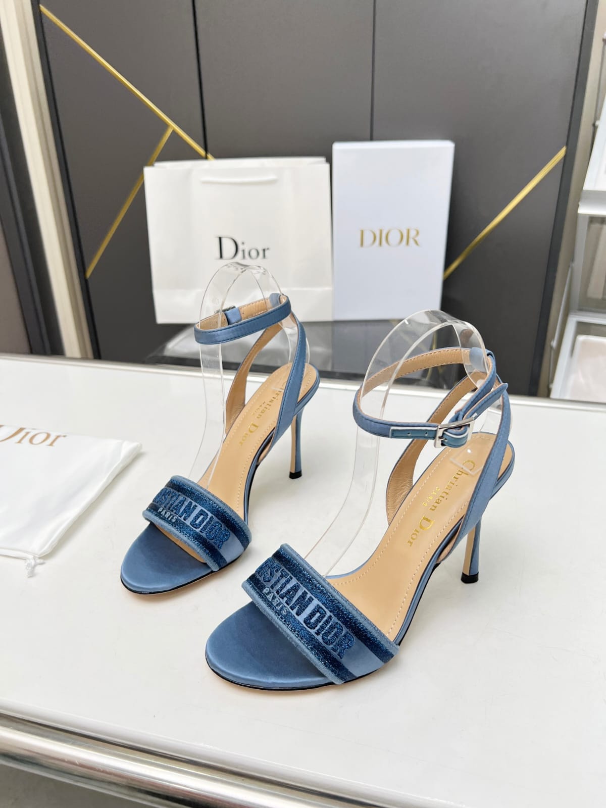 D*I*O*R Dway Heeled Sandals: Embrace Elegance with the Iconic Piece