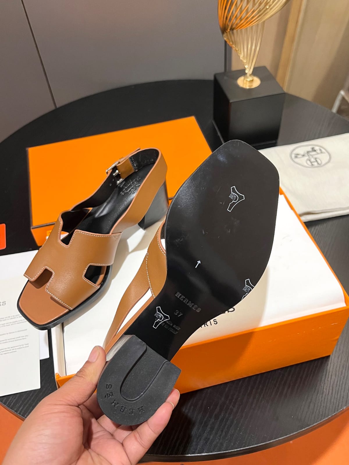 Thick Heel Sandals – Spring (Top)