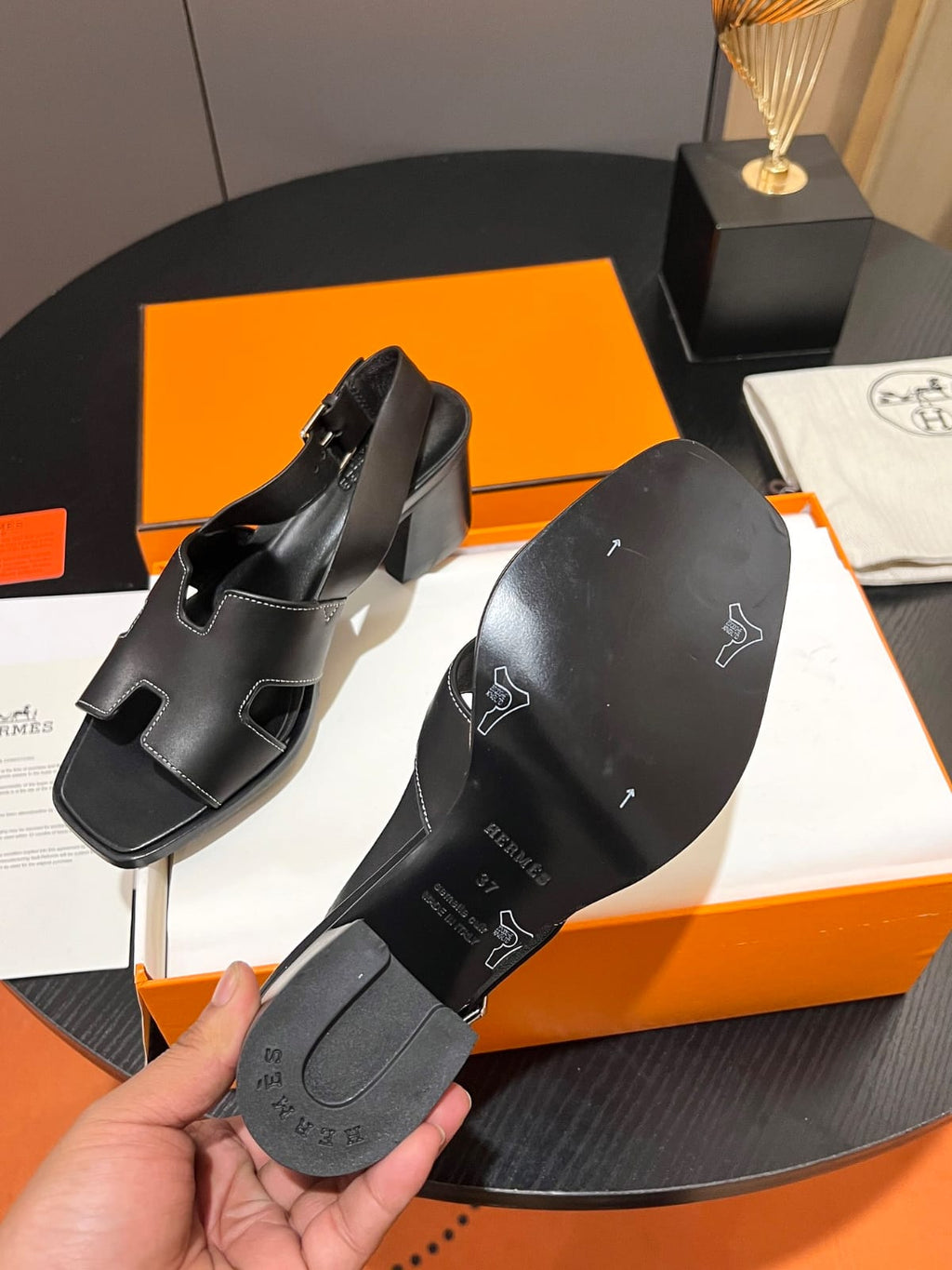 Thick Heel Sandals – Spring (Top)