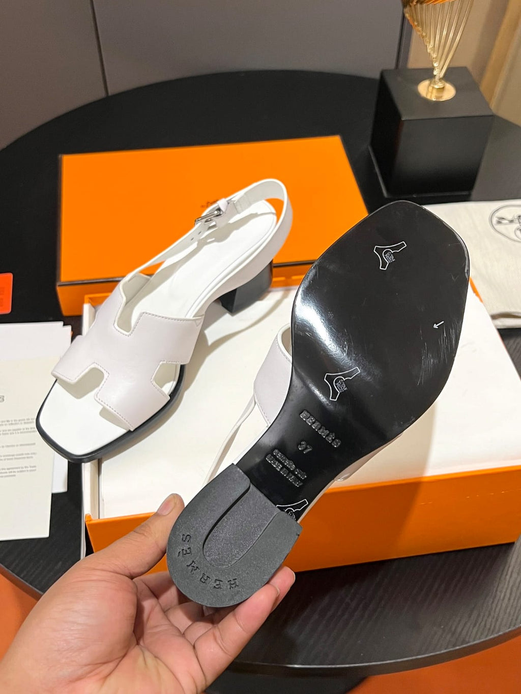 Thick Heel Sandals – Spring (Top)