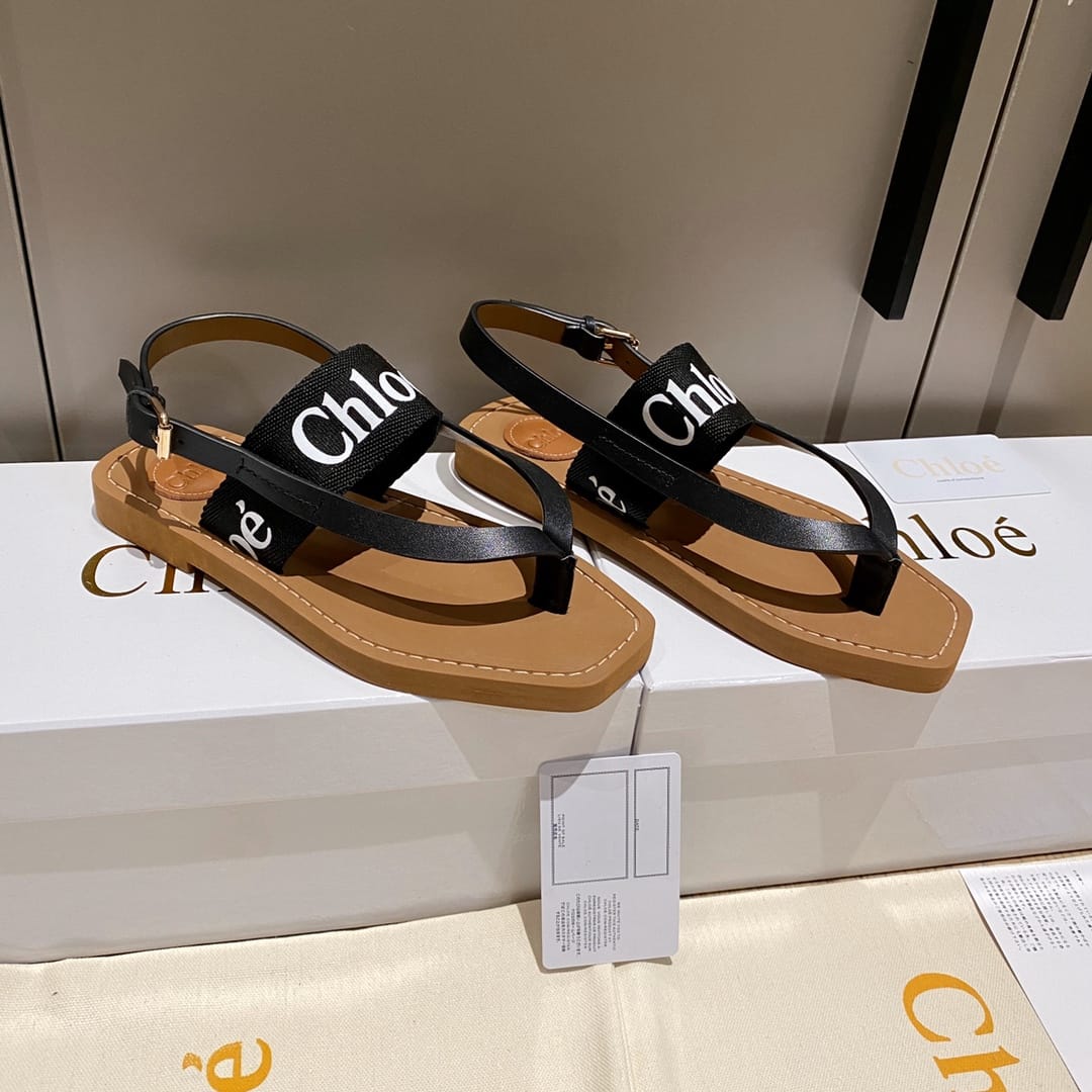 Ch*l0e Marcie Flat Sandal