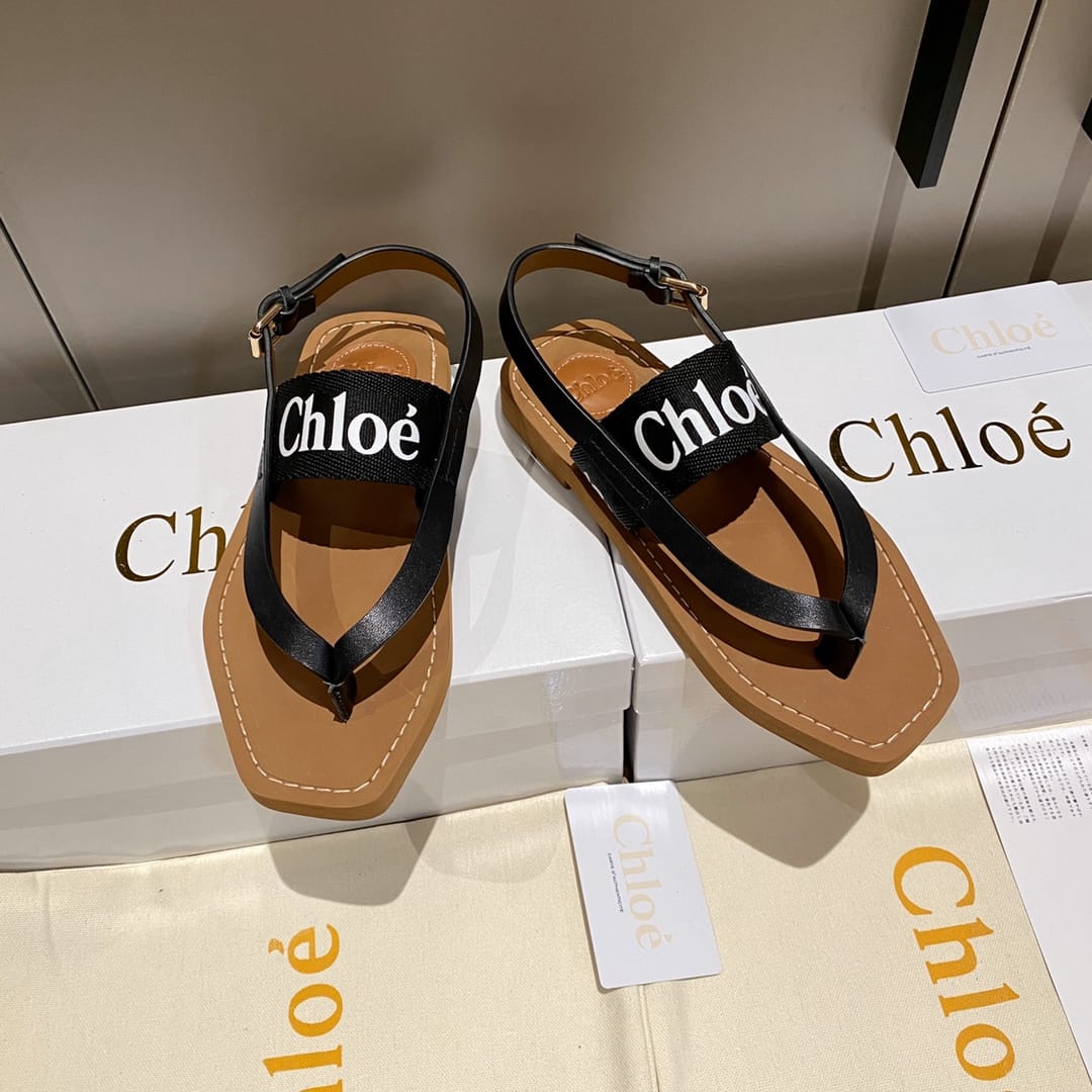 Ch*l0e Marcie Flat Sandal