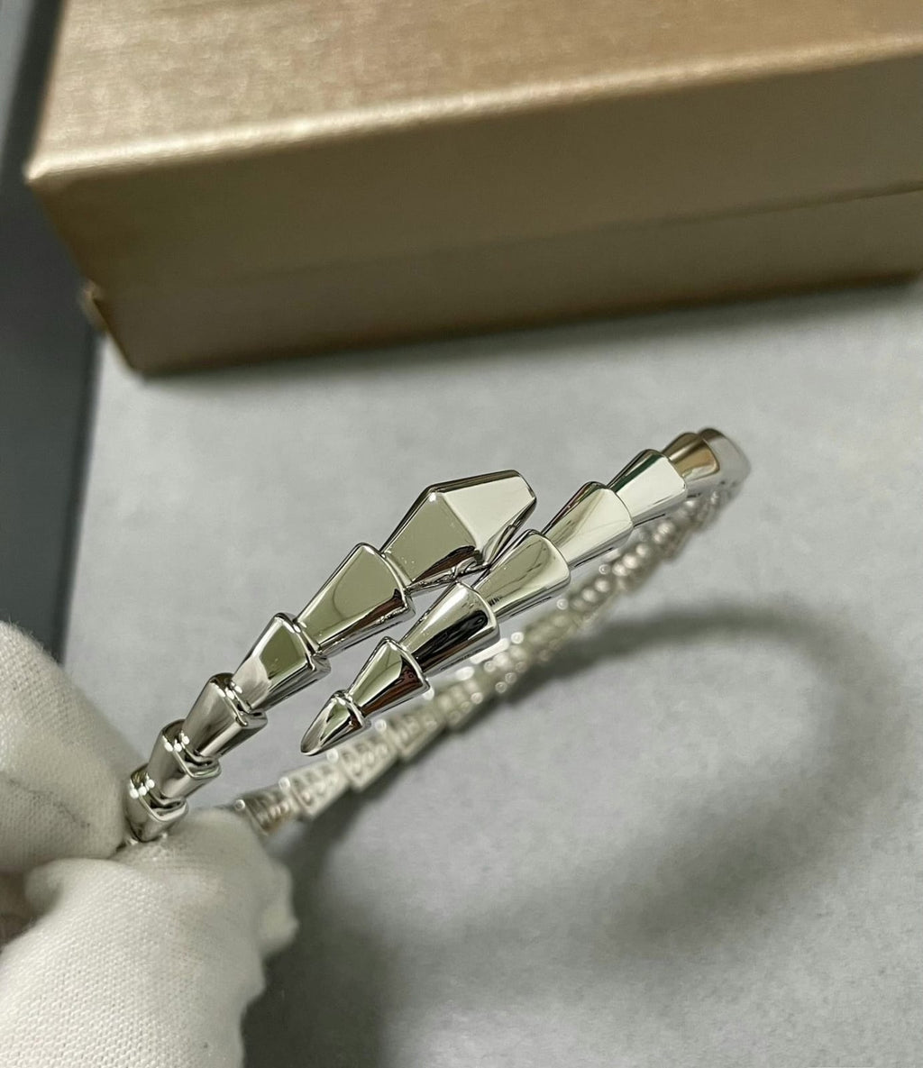 Snake Coil Diamond Bracelet | 925