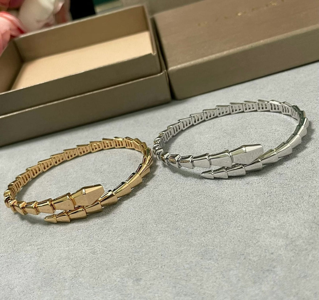 Snake Coil Diamond Bracelet | 925