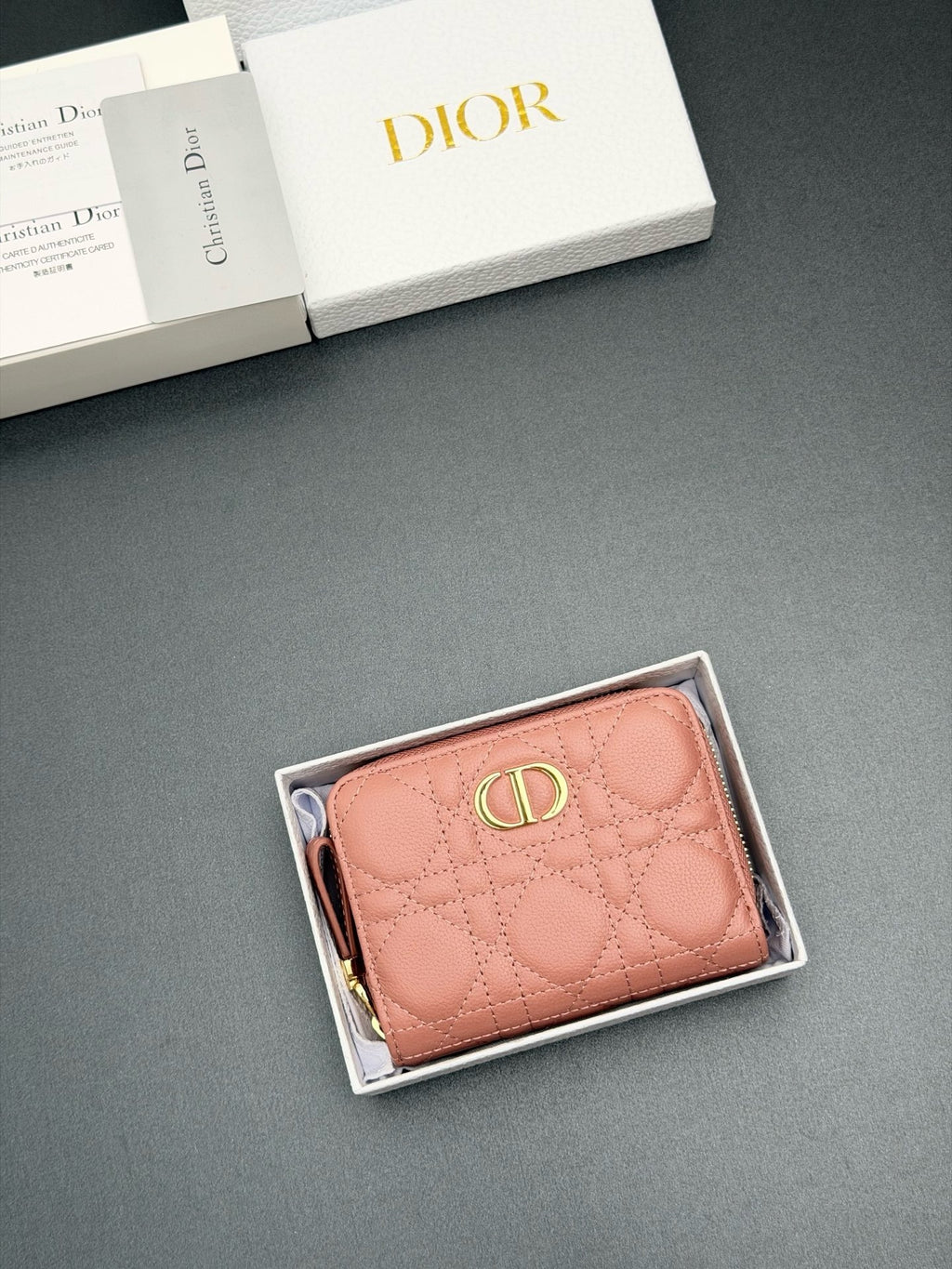 Cato Glycine Quilted Leather Wallet  (Premium Quality )