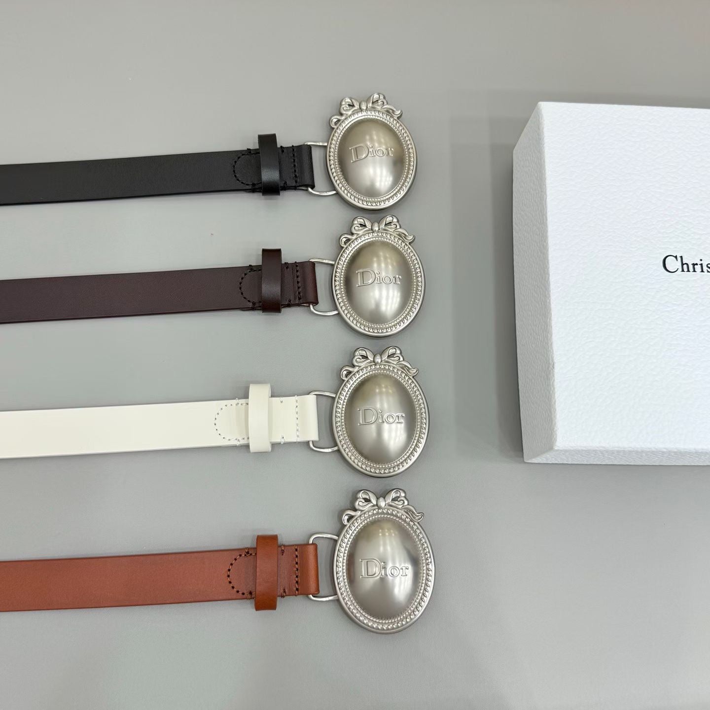 Médaillon Oval Buckle Belt — 25 mm