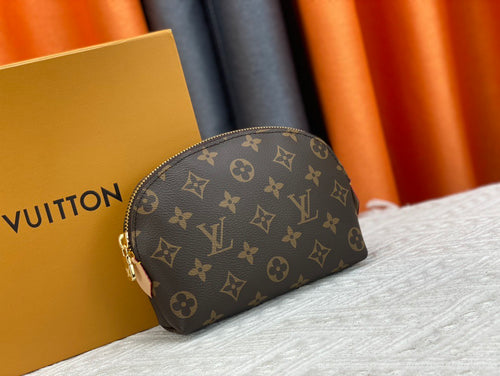 Kosmetiktasche aus Monogram Canvas