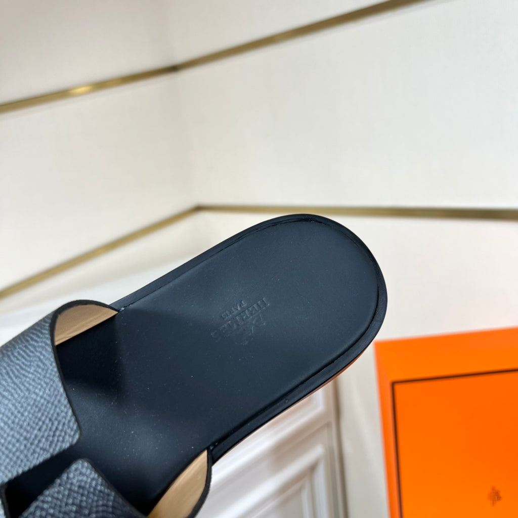 Izmir Slide Sandals 🩴✨