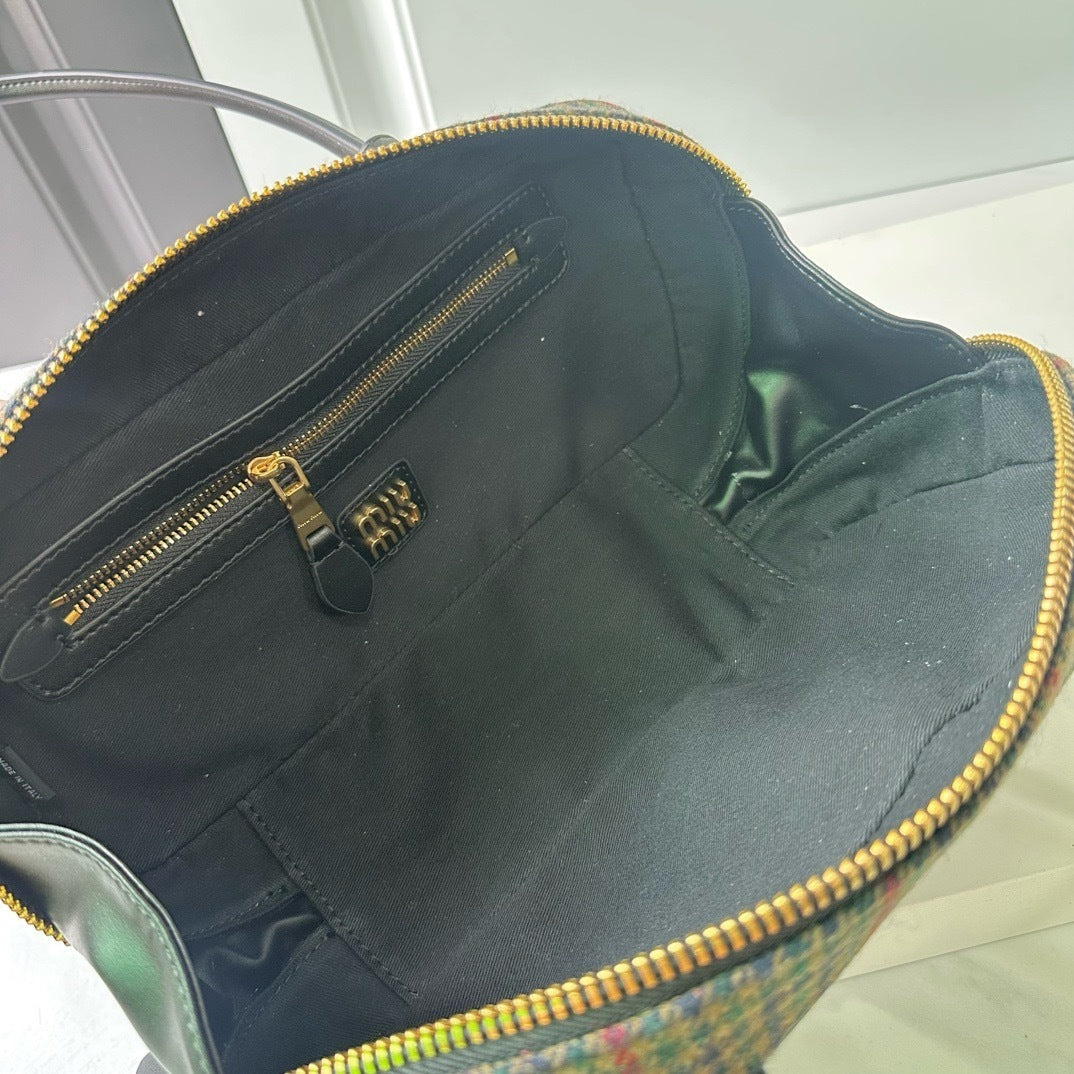 Houndstooth Bowling Bag – New Collection