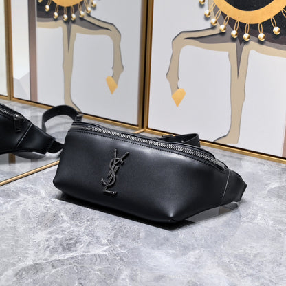 Classic Half-Moon Belt Bag