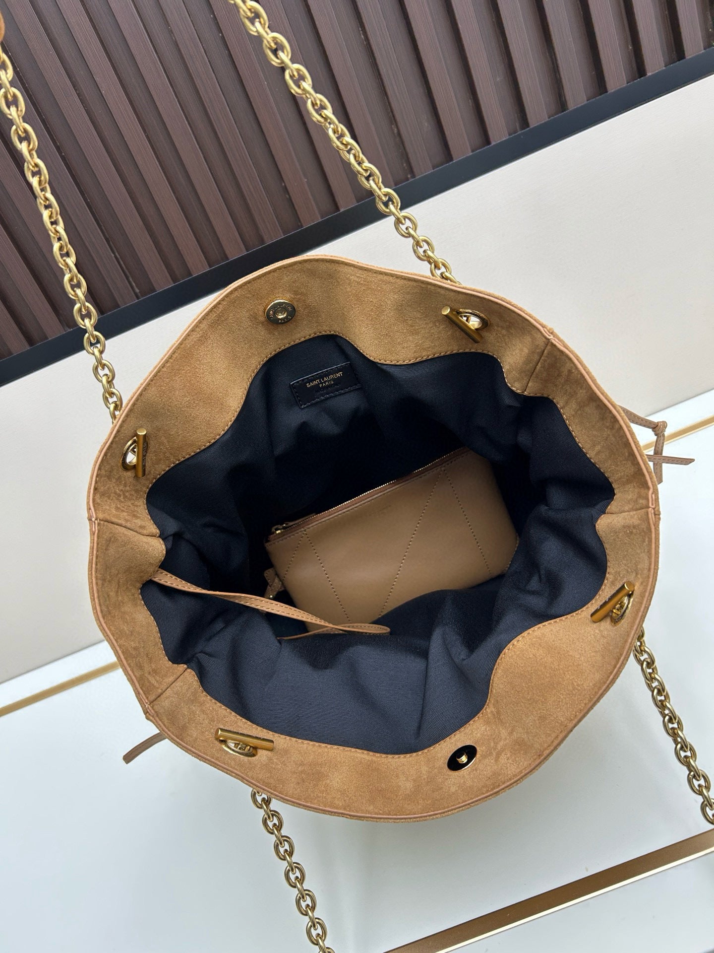 Jamie 4.3 Large Pochon – Drawstring Bucket Shoulder Bag