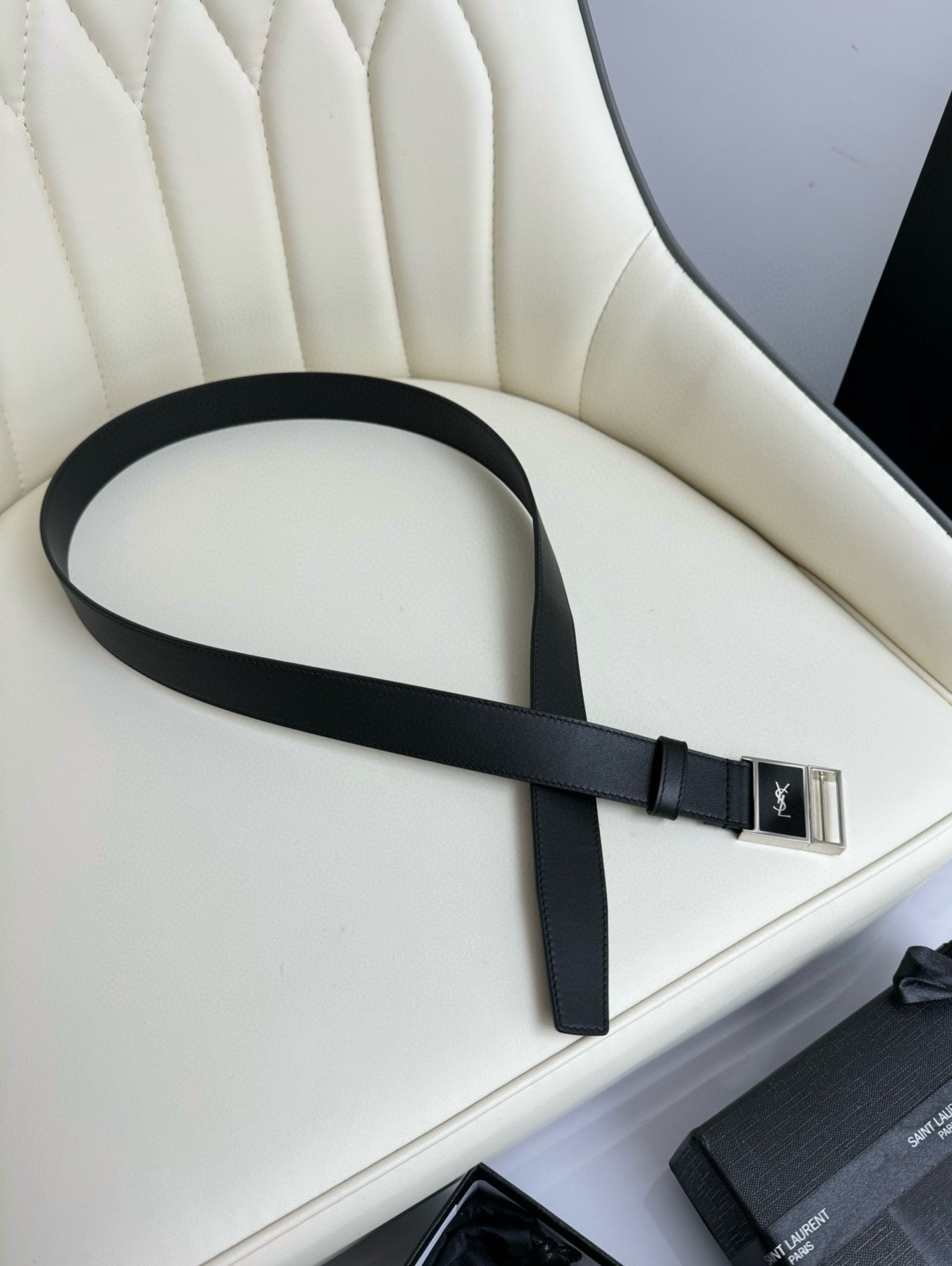 Women’s Calf Leather Belt