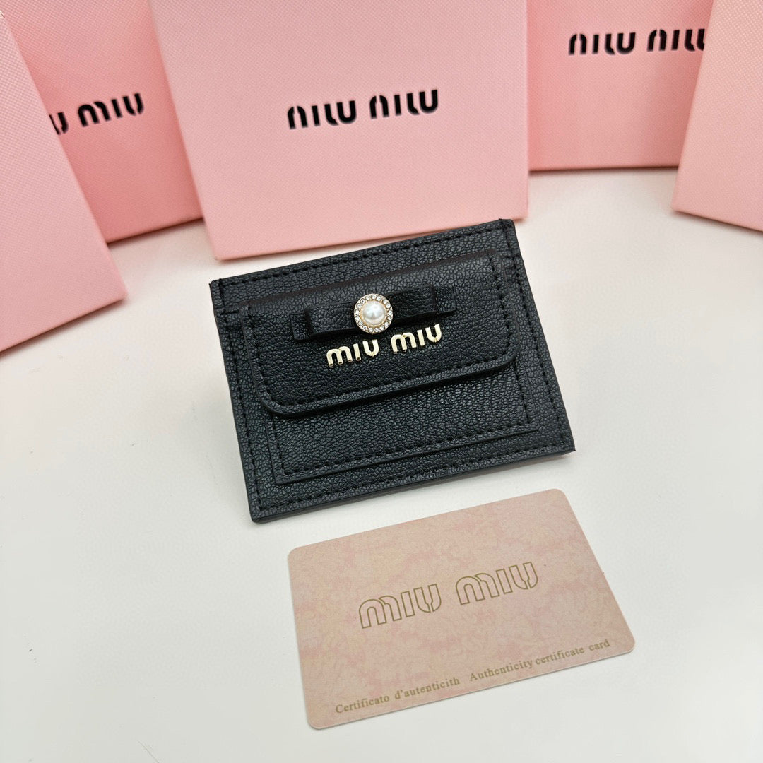 M!uM!u 5237 Multifunctional Wallet