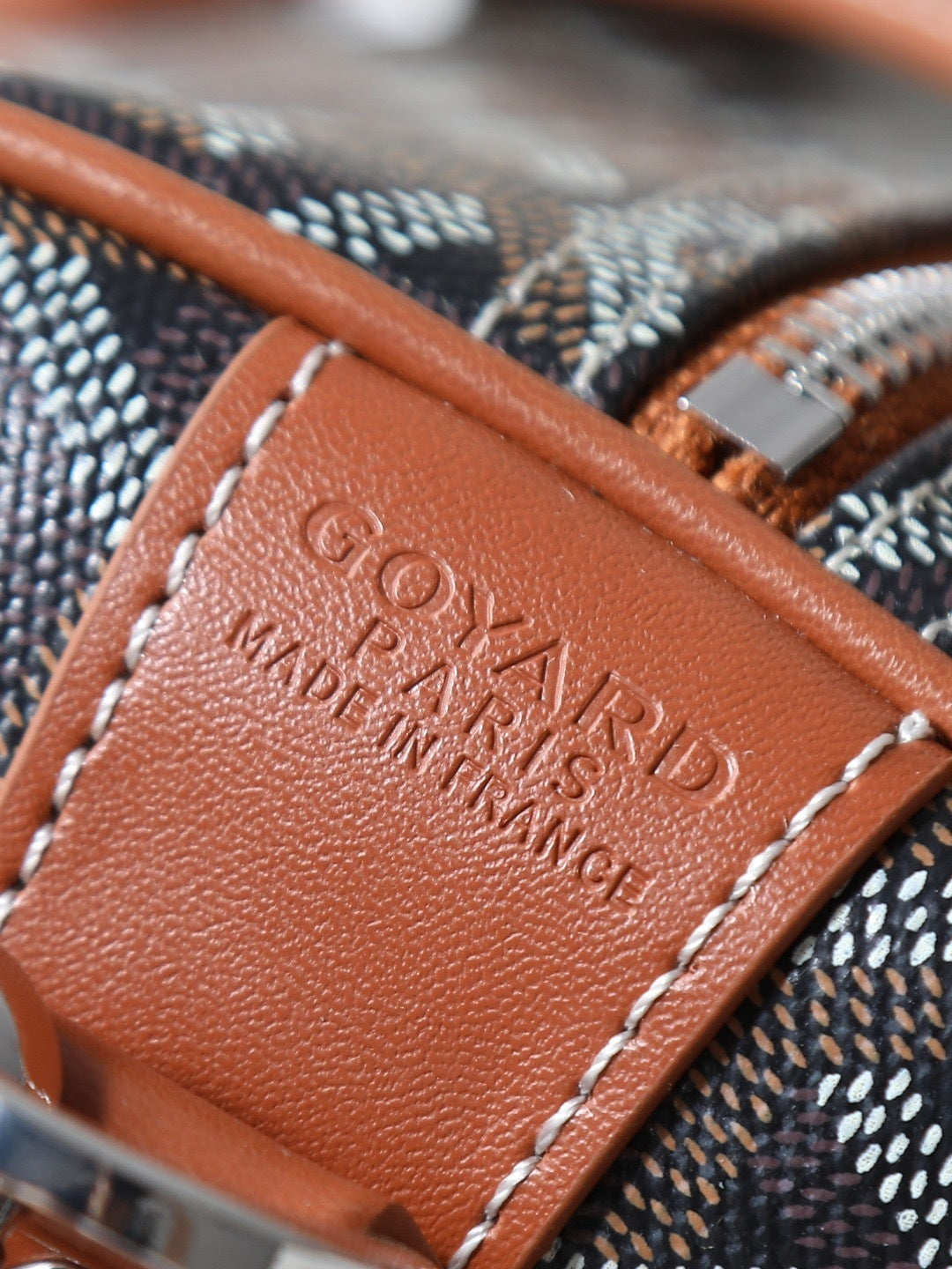 The BOSTON 50 Traveler (Premium Quality)