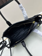 P Top-Grain Leather shoulder bag| 426#