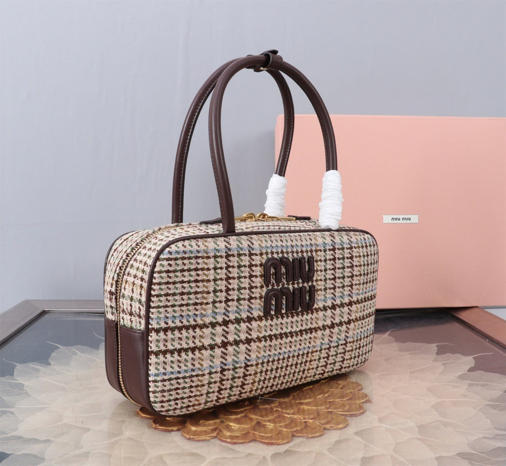 Houndstooth Structured Shoulder Bag (Premium Quality)